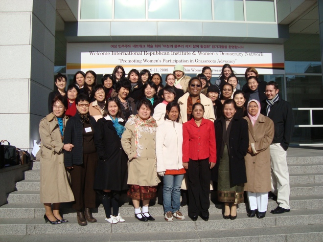 Peserta seminar di hadapan Sungshin Women's University